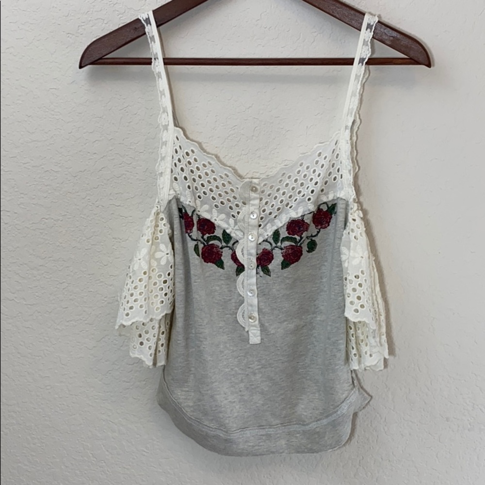 NWT Free People | Top with Distressed Roses